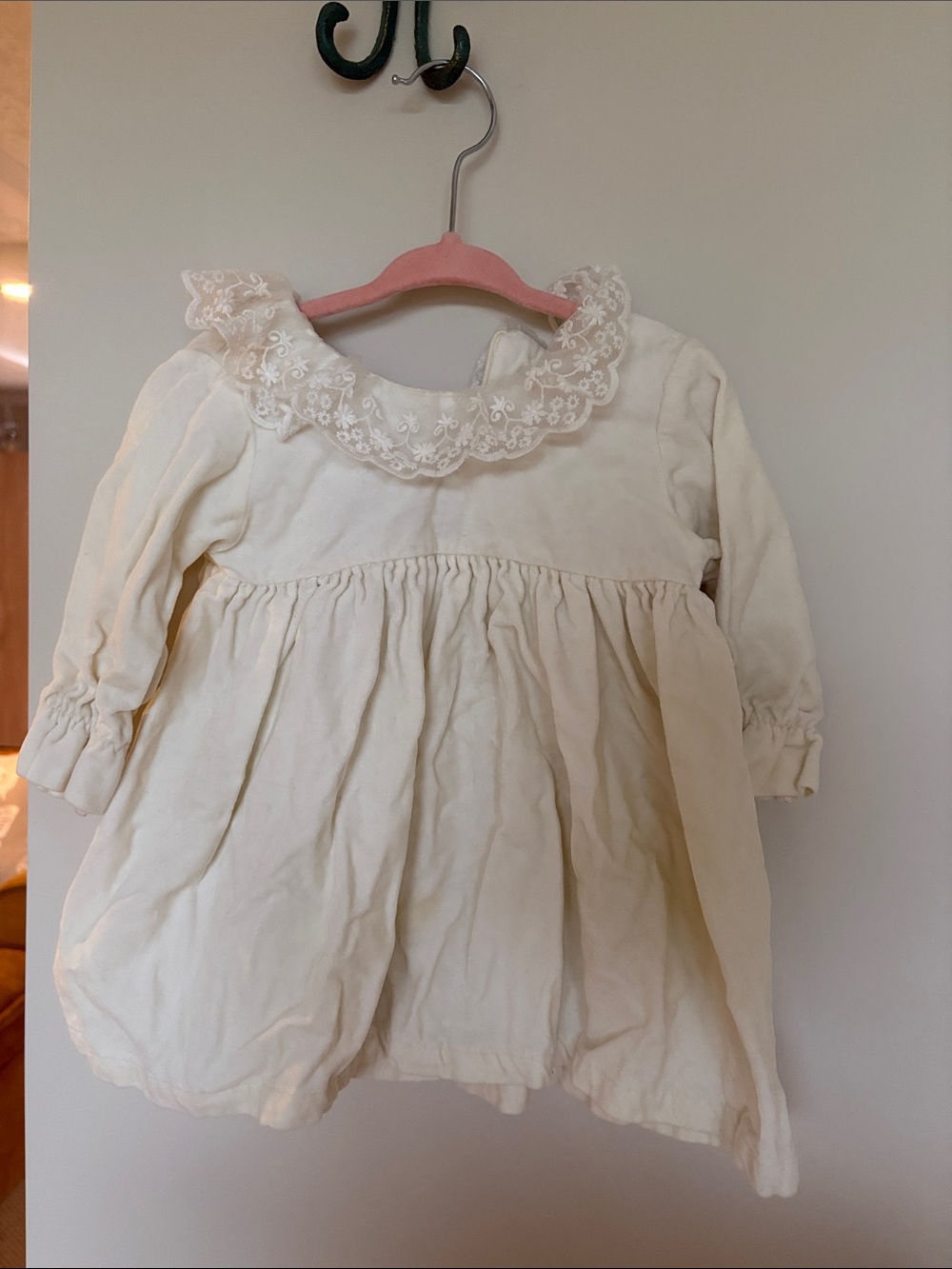 Phi Clothing Ivory Lace Collar Dress – 18 Months